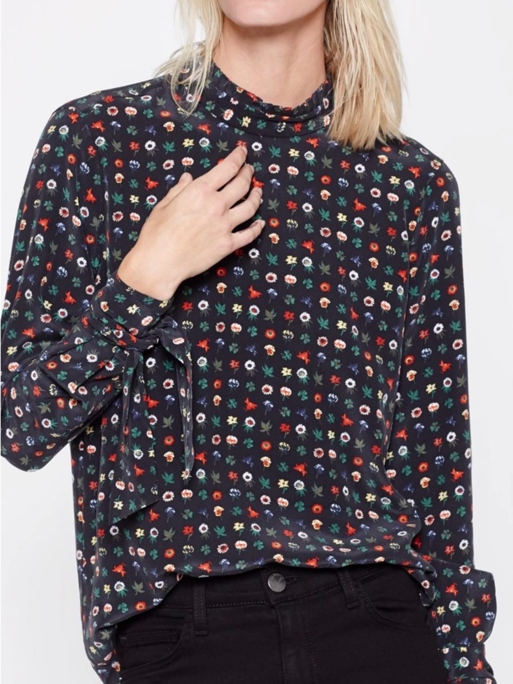 Equipment Femme | Aurora silk floral blouse - Picture 2 of 13